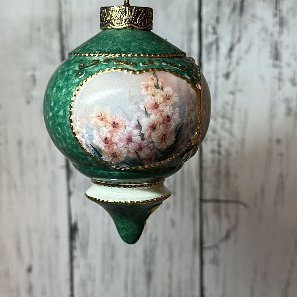 Vintage Porcelain Lena Liu Bradford Editions Hummingbird Christmas Ornaments